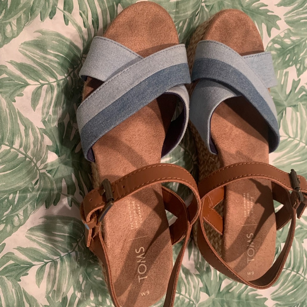 TOMS denim espadrille platforms